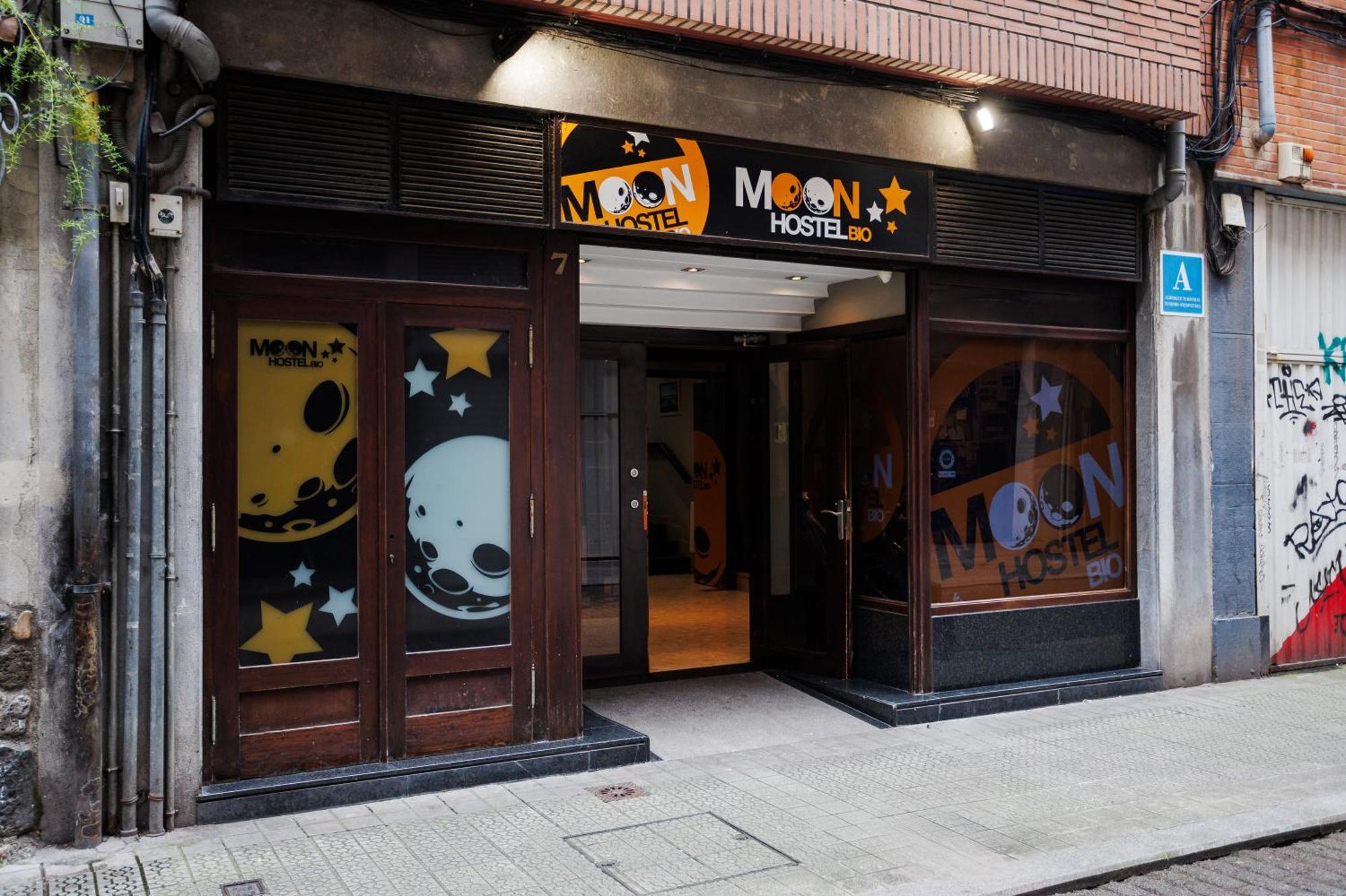 Moon Hostel Bio Bilbao Exterior foto